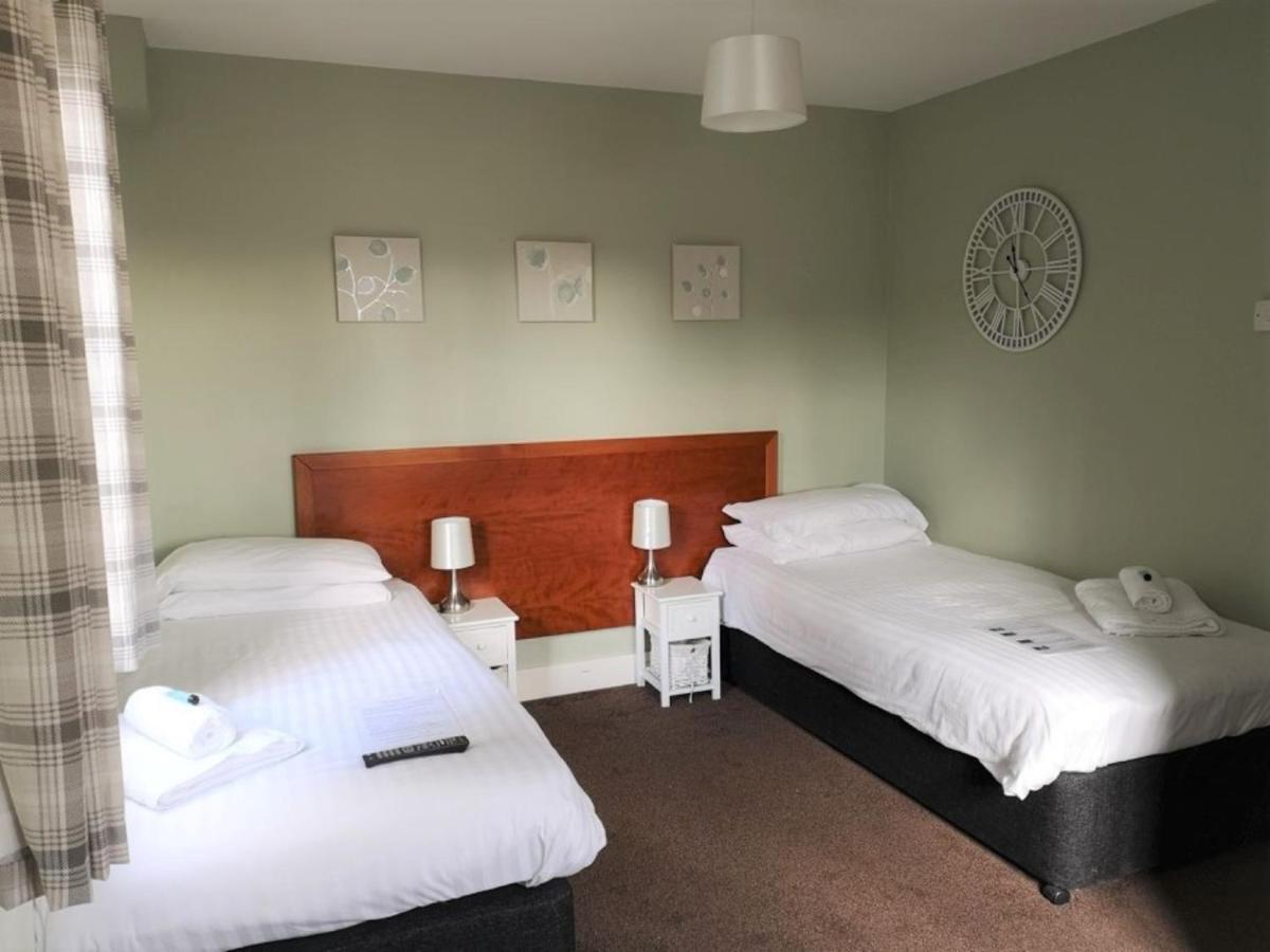 Streatley  Chalet Cottages מראה חיצוני תמונה